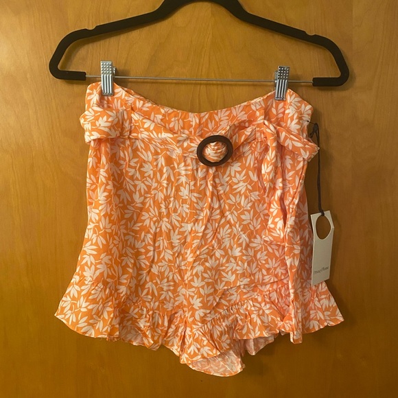 Privacy Please Shorts - Picture 5 of 6